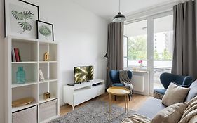 Urban Chic - Pereca Residence Cozy & Stylish Apartment In Central Warsaw